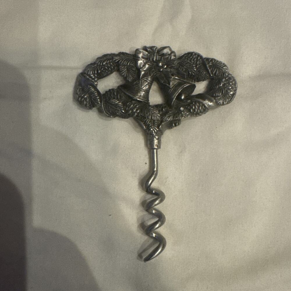 New - Pewter Wine Bottle Opener Bells Wreath Design Corkscrew Christmas‎ Winter